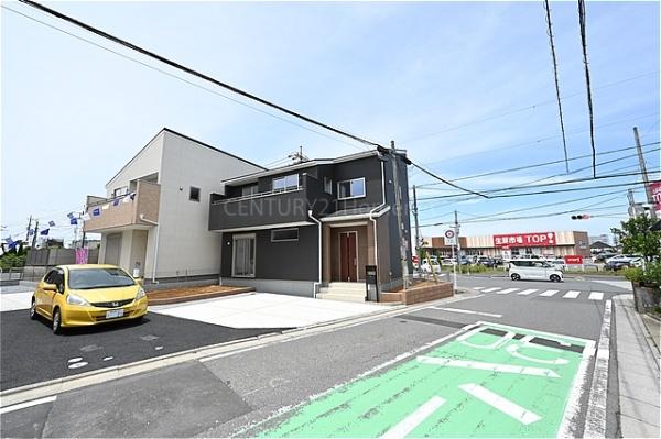 八潮市伊草第2全2棟　新築戸建　2号棟
