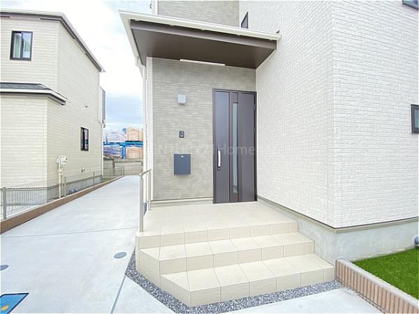 八潮市大字二丁目全7棟　新築戸建　E号棟