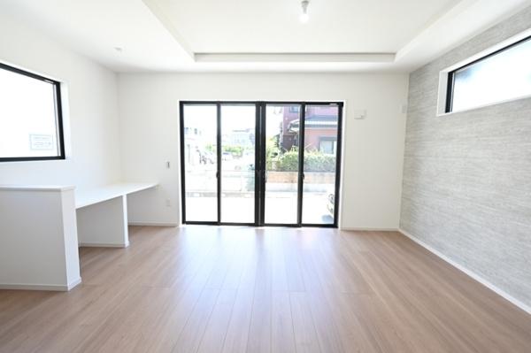 三郷市戸ケ崎16期全2棟　新築戸建　1号棟
