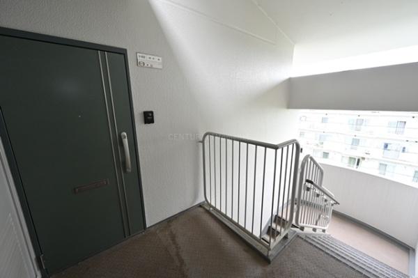 三郷早稲田団地7-29-3号棟　5階