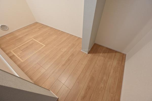八潮市鶴ケ曽根全1棟　新築戸建　1号棟