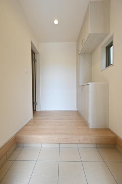 八潮市鶴ケ曽根全1棟　新築戸建　1号棟