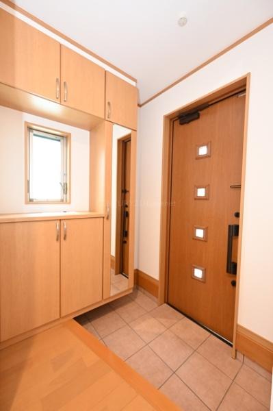 三郷市彦成１丁目の中古一戸建て
