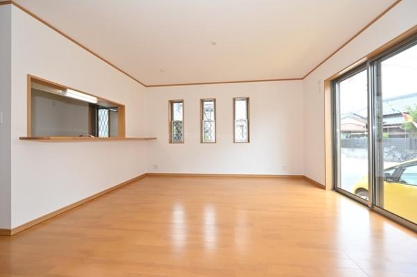 三郷市彦成1丁目　中古戸建