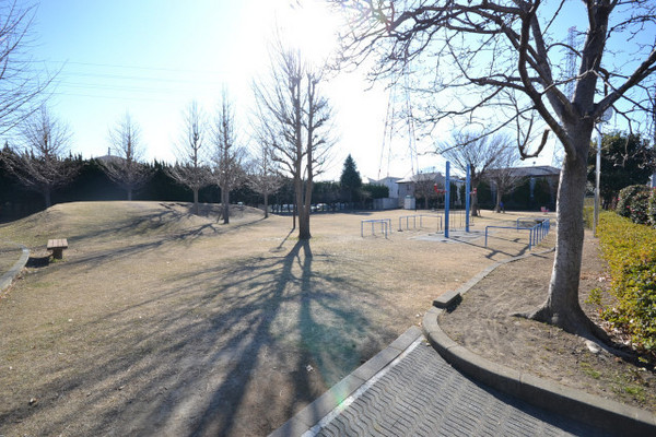 八潮市南川崎第15全11棟　1号棟(さかえ北公園)