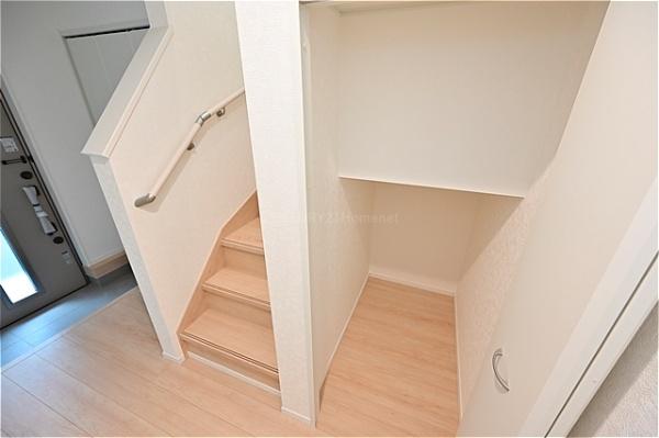 八潮市南川崎第15全11棟　3号棟