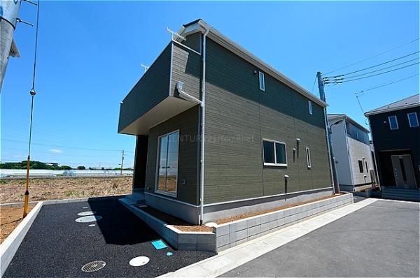八潮市南川崎第15全11棟　4号棟
