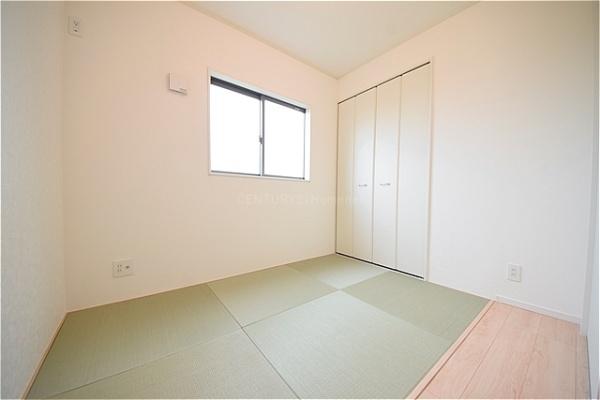 八潮市南川崎第15全11棟　5号棟