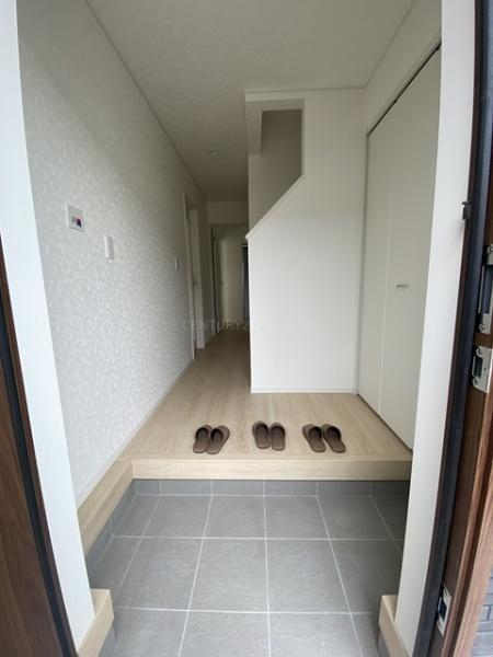 八潮市南川崎第15全11棟　8号棟