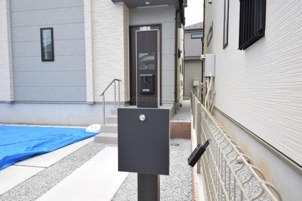 吉川市中曽根1丁目全9棟　新築戸建　B号棟