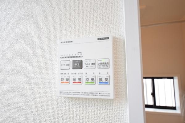 吉川市中曽根1丁目全9棟　新築戸建　B号棟