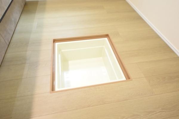 吉川市中曽根1丁目全9棟　新築戸建　E号棟