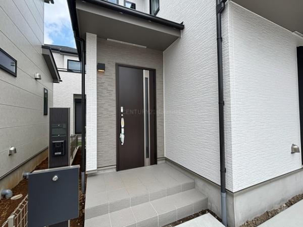 吉川市中曽根1丁目全9棟　新築戸建　H号棟