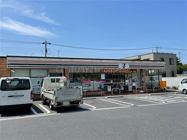 三郷市高州1丁目全2棟　新築戸建　A号棟(セブンイレブン三郷東町店)