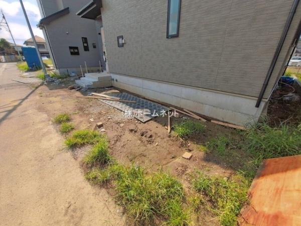 三郷市高州1丁目全2棟　新築戸建　A号棟