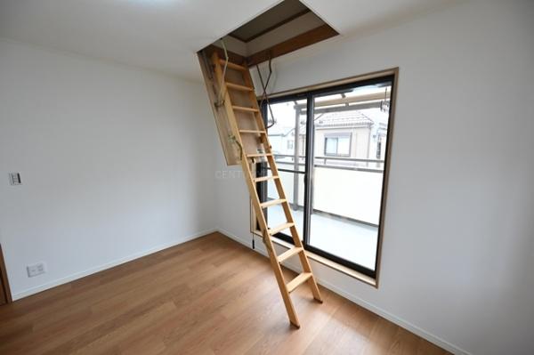 三郷市彦成１丁目の中古一戸建て