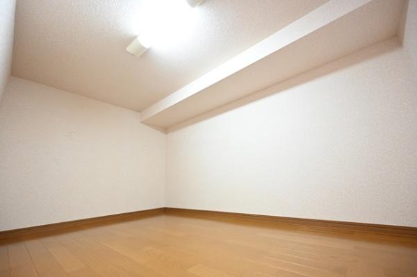 三郷市彦成１丁目の中古一戸建て