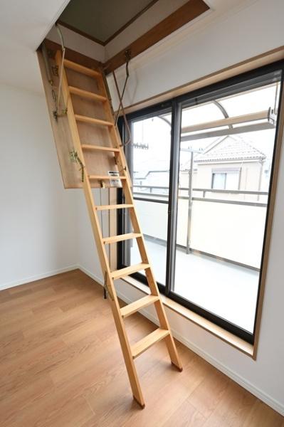 三郷市彦成１丁目の中古一戸建て