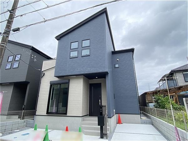 八潮市鶴ケ曽根8期全2棟　新築戸建　1号棟
