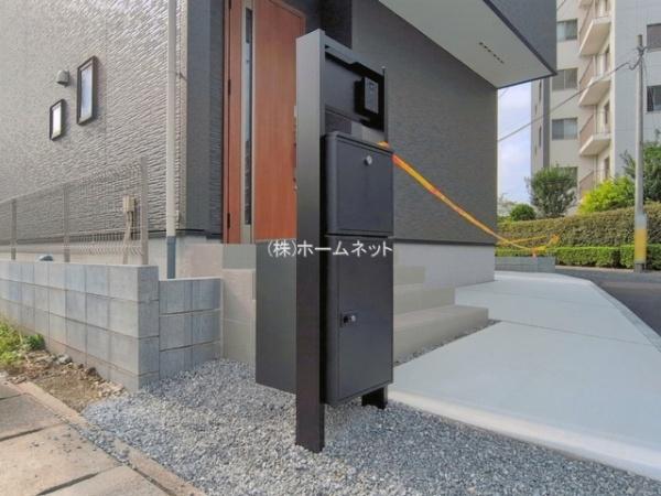 八潮市浮塚01期全2棟　新築戸建　1号棟