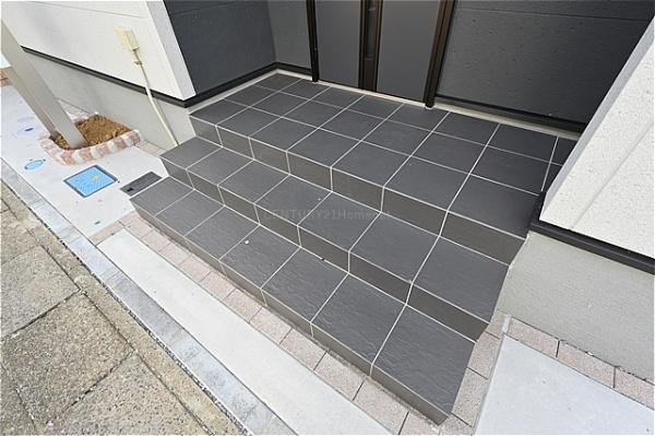 八潮市八條全1棟　新築戸建　1号棟