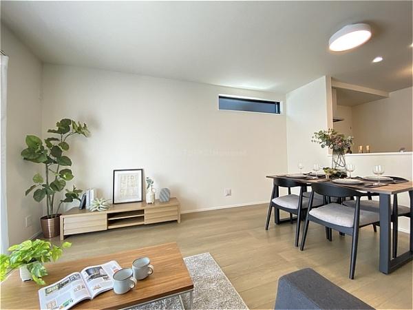 吉川市中曽根全3棟　新築戸建　C号棟