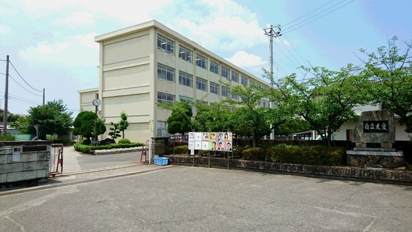 加古川市平岡町土山の土地(加古川市立平岡中学校)