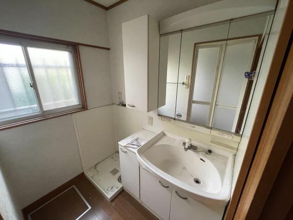 高砂市春日野町の中古一戸建て