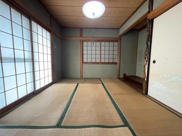 高砂市春日野町の中古一戸建