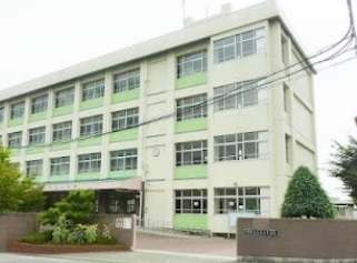 明石市大久保町高丘６丁目の土地(明石市立高丘中学校)