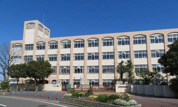 神戸市須磨区南落合１丁目の土地(神戸市立南落合小学校)