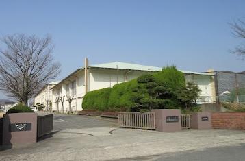 たつの市龍野町日山の中古一戸建て(たつの市立龍野西中学校)