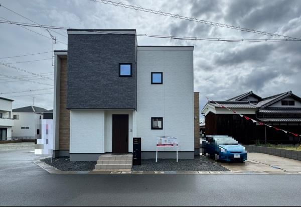加古川市加古川町友沢の中古一戸建