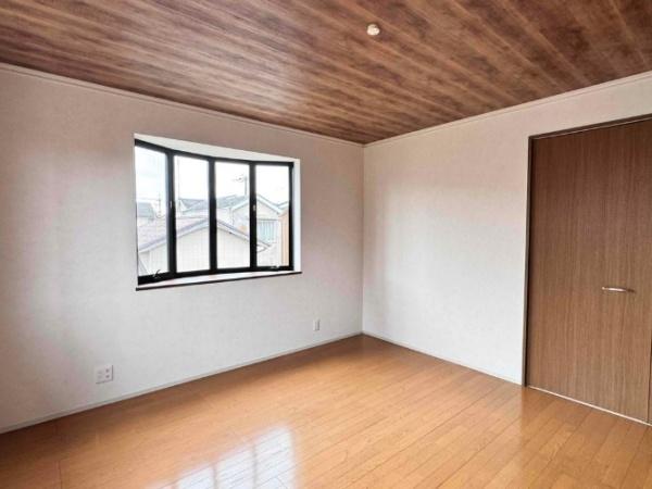 加古川市平岡町西谷の中古一戸建て