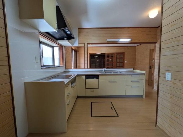 高砂市曽根町の中古一戸建て