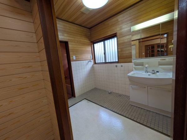 高砂市曽根町の中古一戸建て