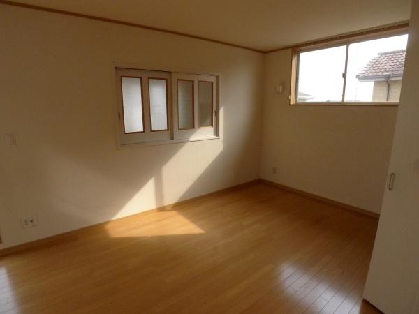 加古川市別府町新野辺北町１丁目の中古一戸建て