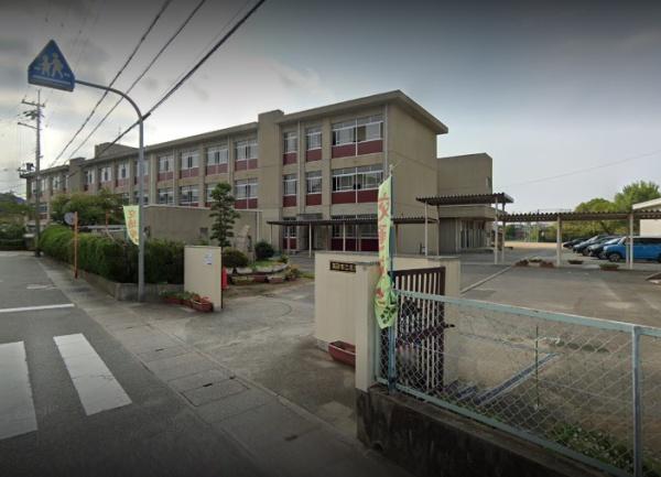 高砂市北浜町牛谷の土地(高砂市立北浜小学校)