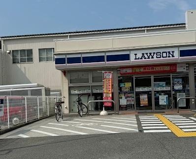 パレ・ロワイヤル加古川(ローソン加古川粟津店)