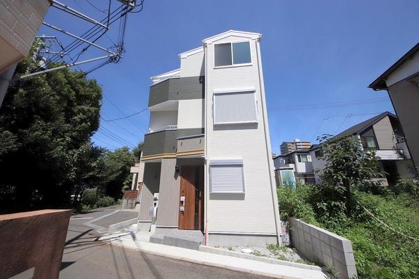 座間市入谷西4丁目　新築分譲住宅