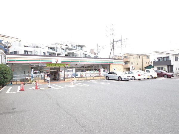 レゾン中央林間壱番館(セブンイレブン大和中央林間1丁目店)