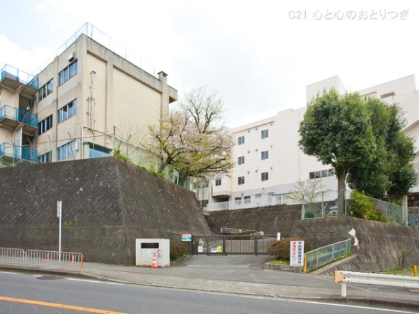 ベルドゥムール海老名(海老名市立海老名小学校)