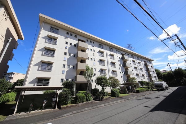 霧が丘グリーンタウン第２住宅　１　５号棟