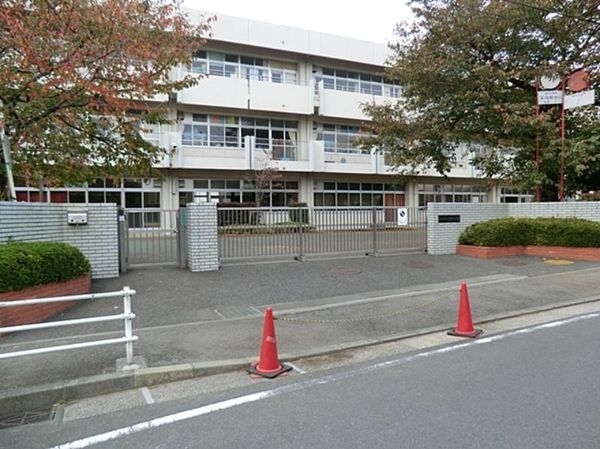 長津田ガーデンハウス(横浜市立いぶき野小学校)