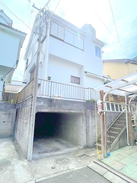 相模原市南区磯部　中古戸建