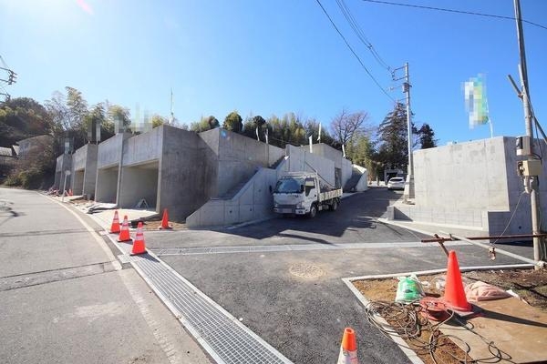 町田市上小山田町の土地