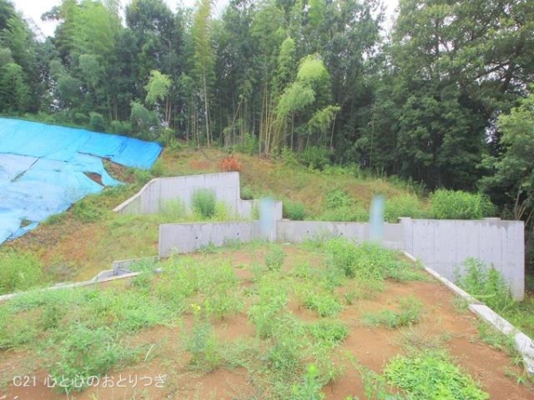 町田市上小山田町　建築条件なし売地　13区画