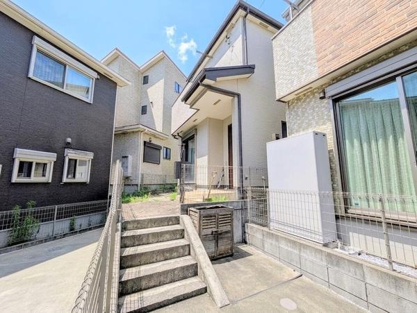座間市南栗原１丁目の中古一戸建て