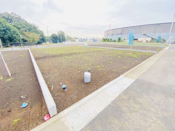 綾瀬市深谷中２丁目の土地