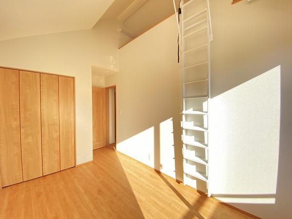 横浜市戸塚区汲沢７丁目　新築戸建　全２棟　１号棟